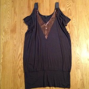 Express dress with gold sequins